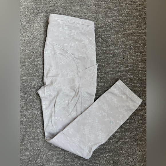 Lululemon Swift speed high rise 28” - Picture 2 of 2